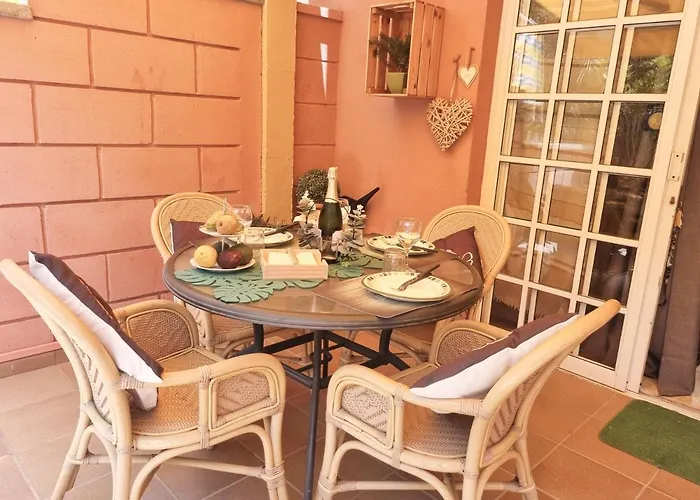 Top1 Green Sea Bungalow Jardin Apartamento *